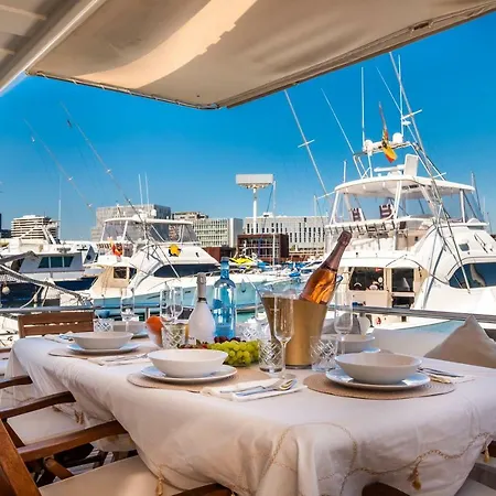 Luxe Marina 22 Meters Yacth * Barcelona